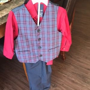 Nautica boys Navy blue and red 3T suit